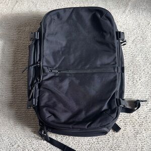 Aer Travel Pack 2 – Black – Like New, Minimal Use